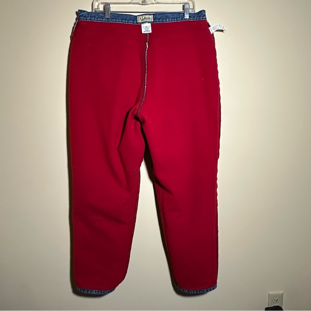 Classic High-Rise Women’s Blue Denim Jeans with Red Fleece Lining - Picture 11 of 12